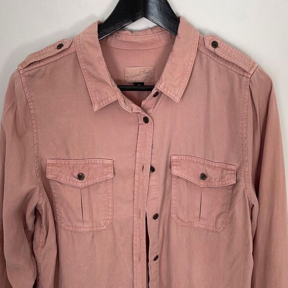 Universal Thread Goods Co Womens Button Down Shirt Long Sleeve Pink Size Medium - Picture 2 of 7